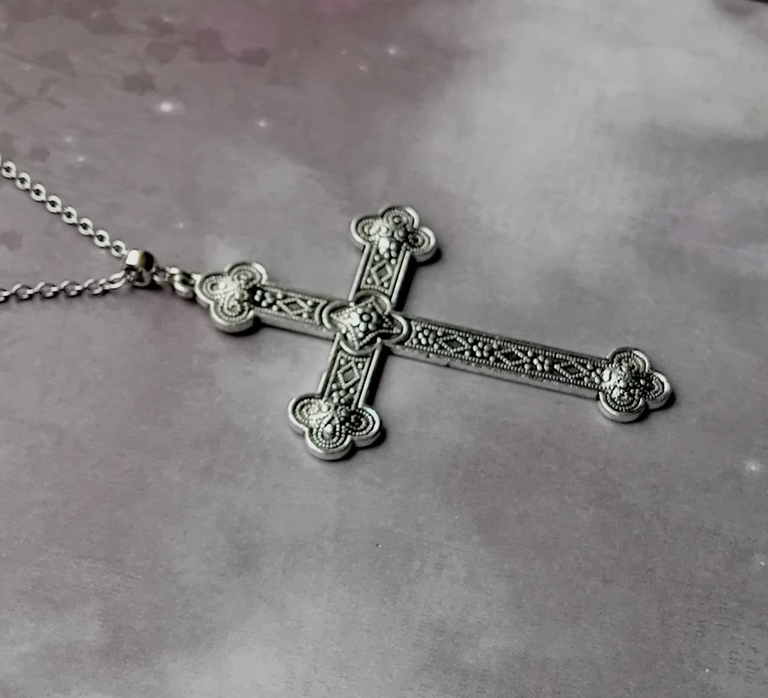 Large Patterned Silver Tone Cross