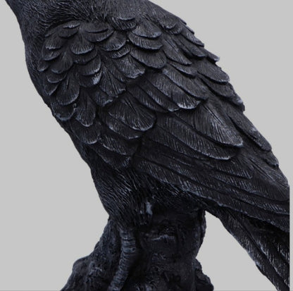Raven Messenger by Nemesis Now