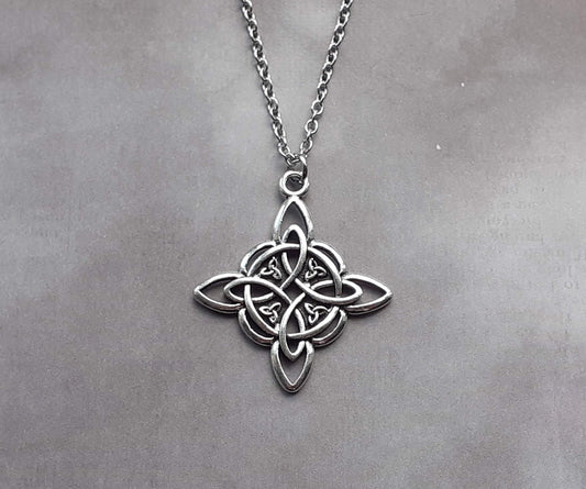 Witch's Knot Necklace