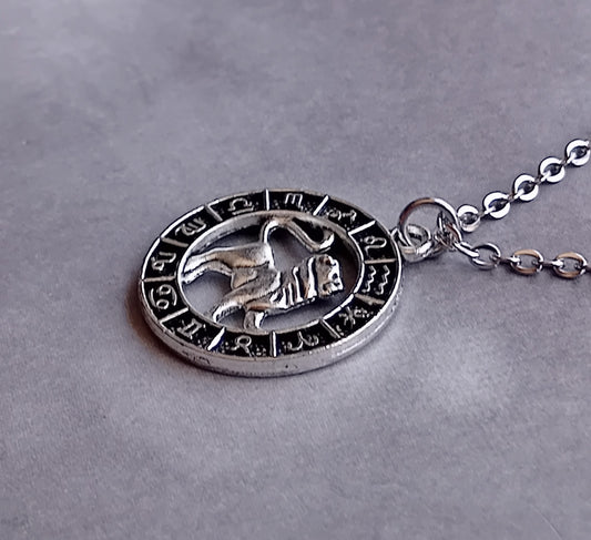 Leo Birth Sign Necklace