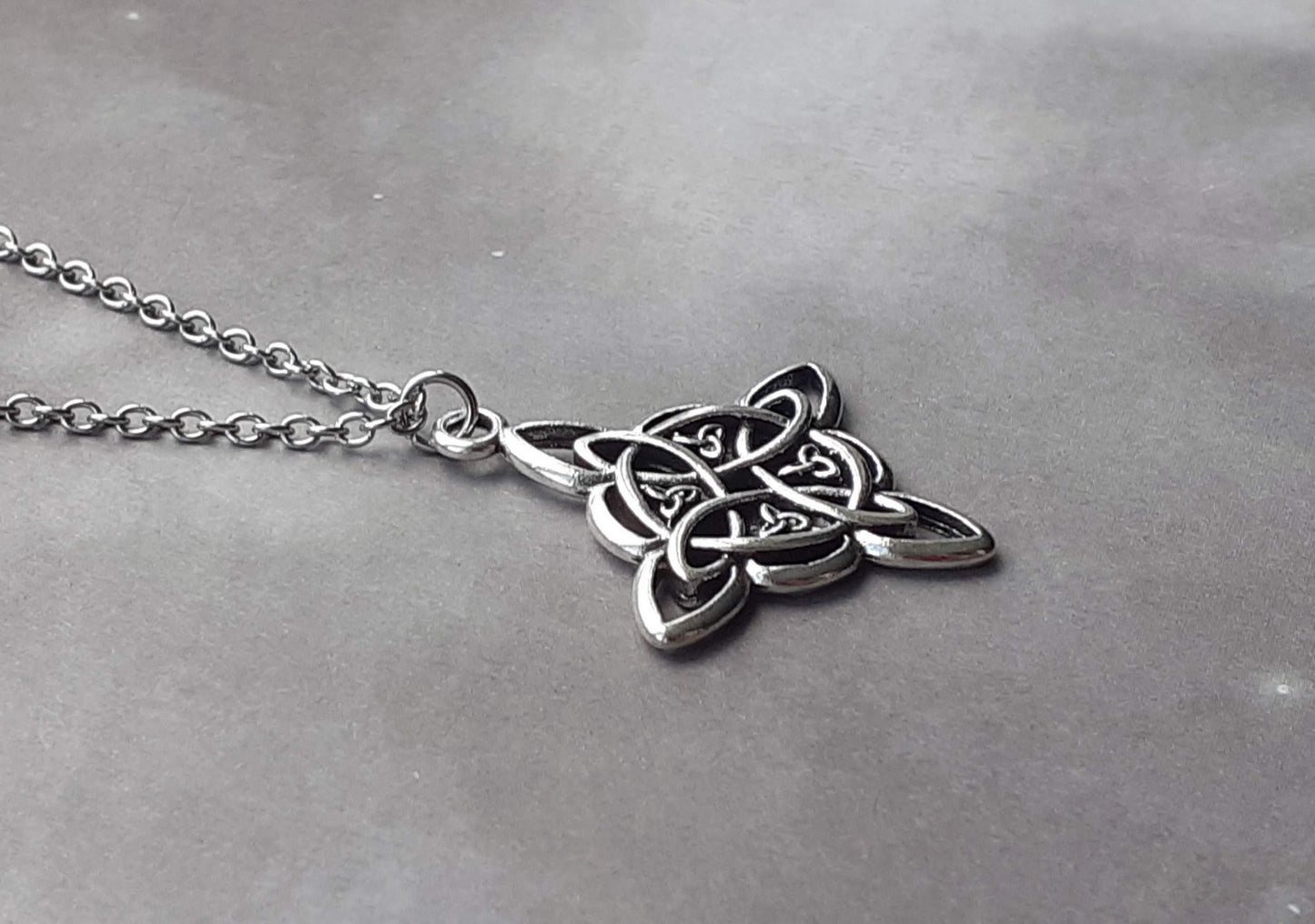 Witch's Knot Necklace