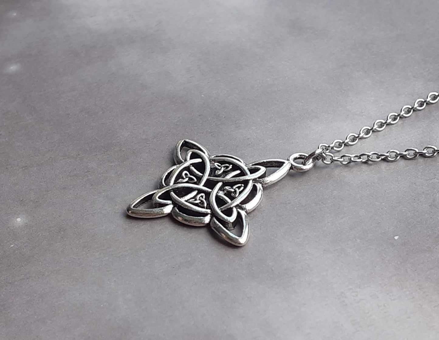 Witch's Knot Necklace